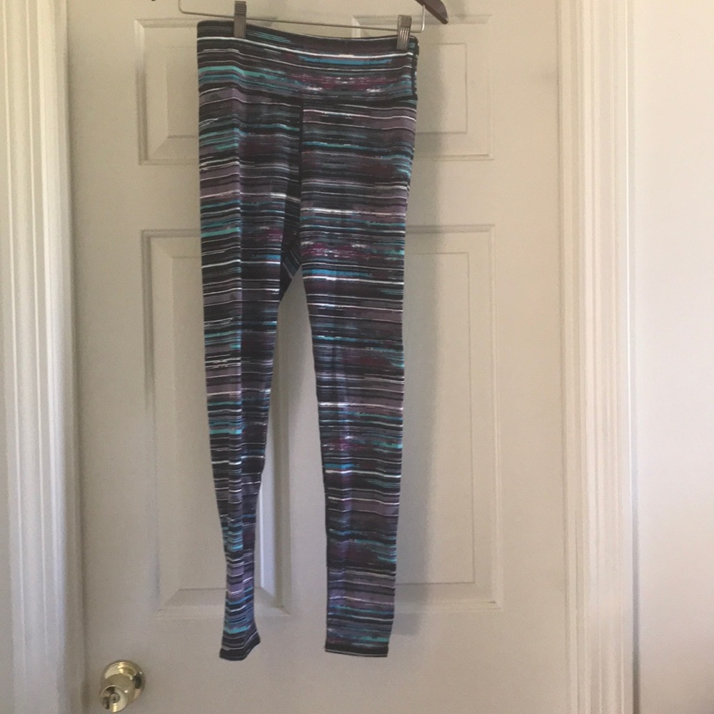 Threads 4 thought- leggings